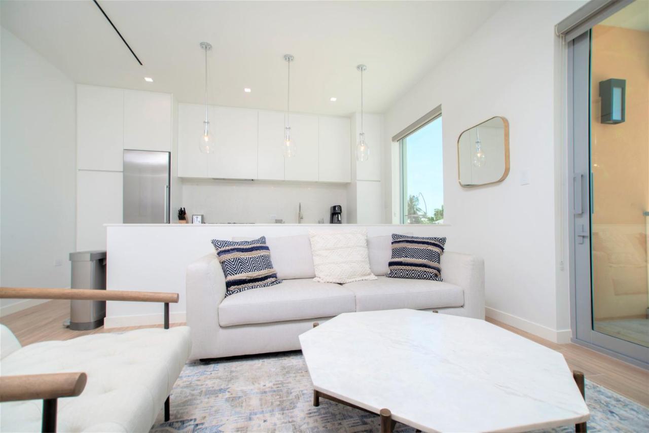 Cayman Luxury Rentals At One Canal Point George Town Esterno foto