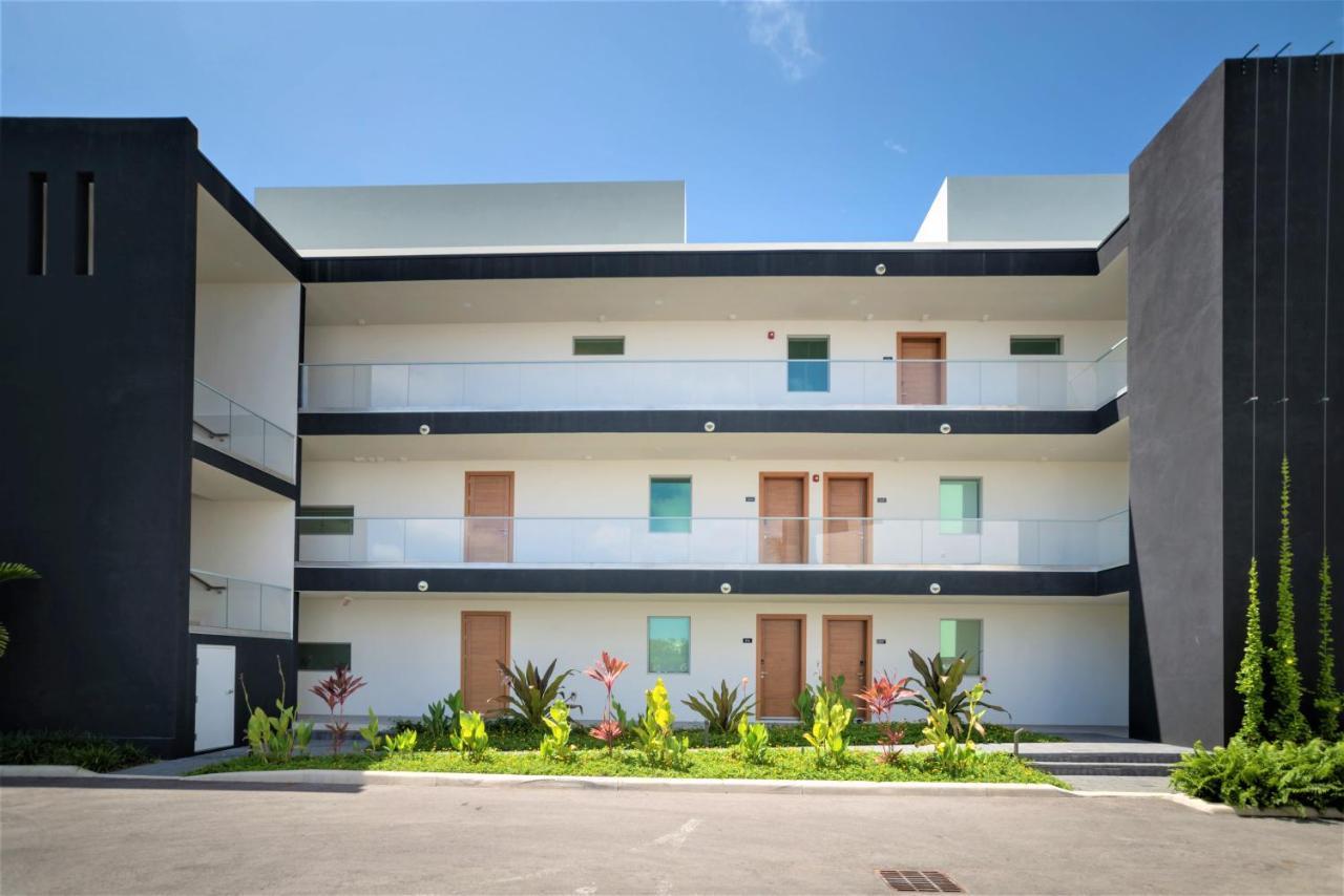 Cayman Luxury Rentals At One Canal Point George Town Esterno foto