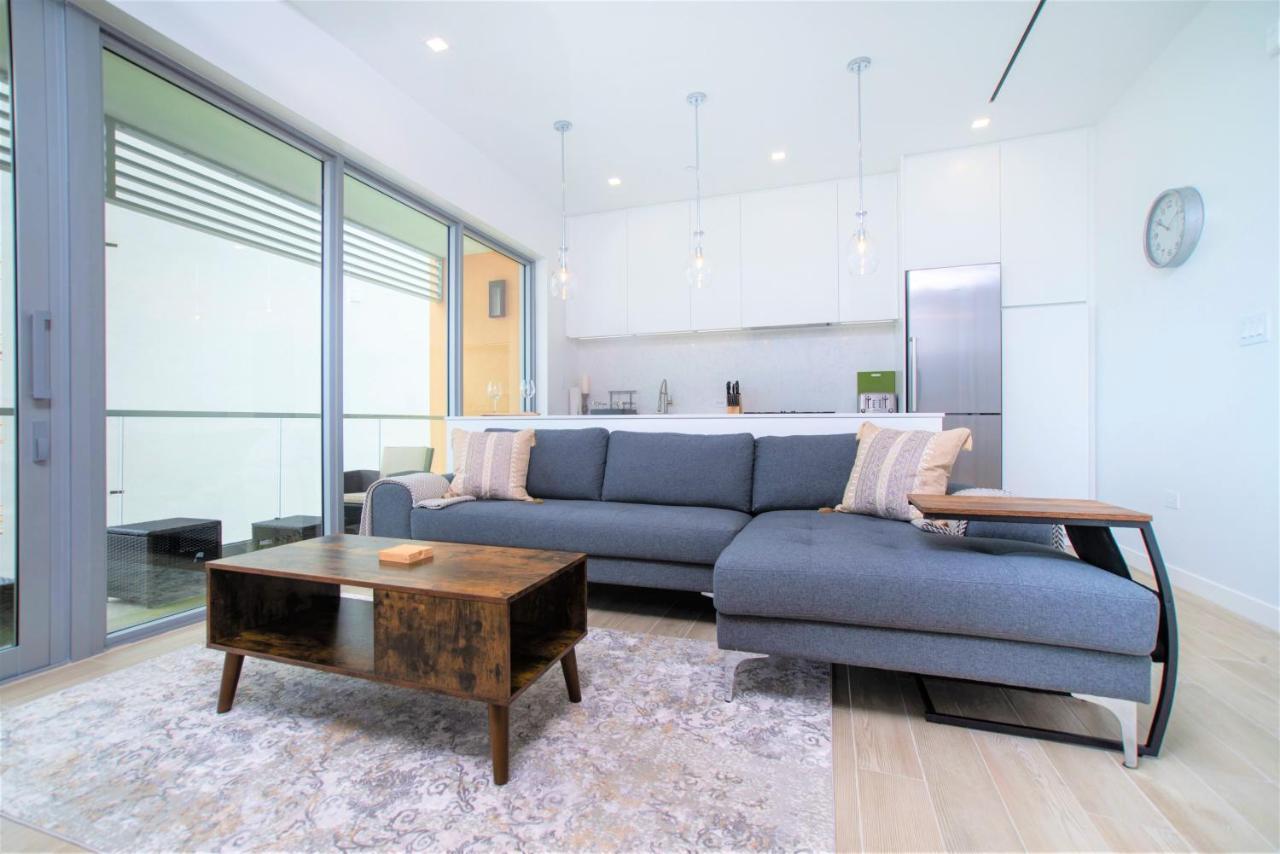 Cayman Luxury Rentals At One Canal Point George Town Esterno foto