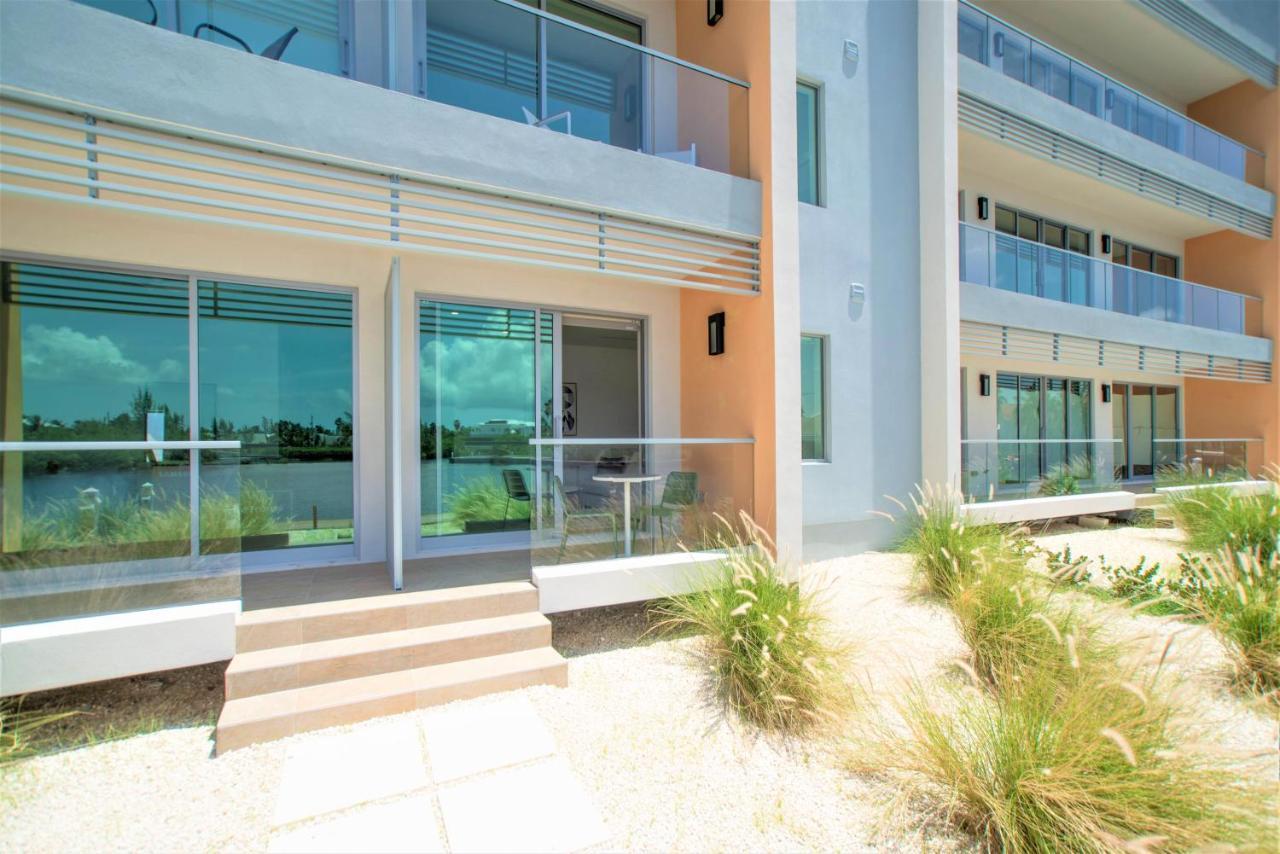 Cayman Luxury Rentals At One Canal Point George Town Esterno foto