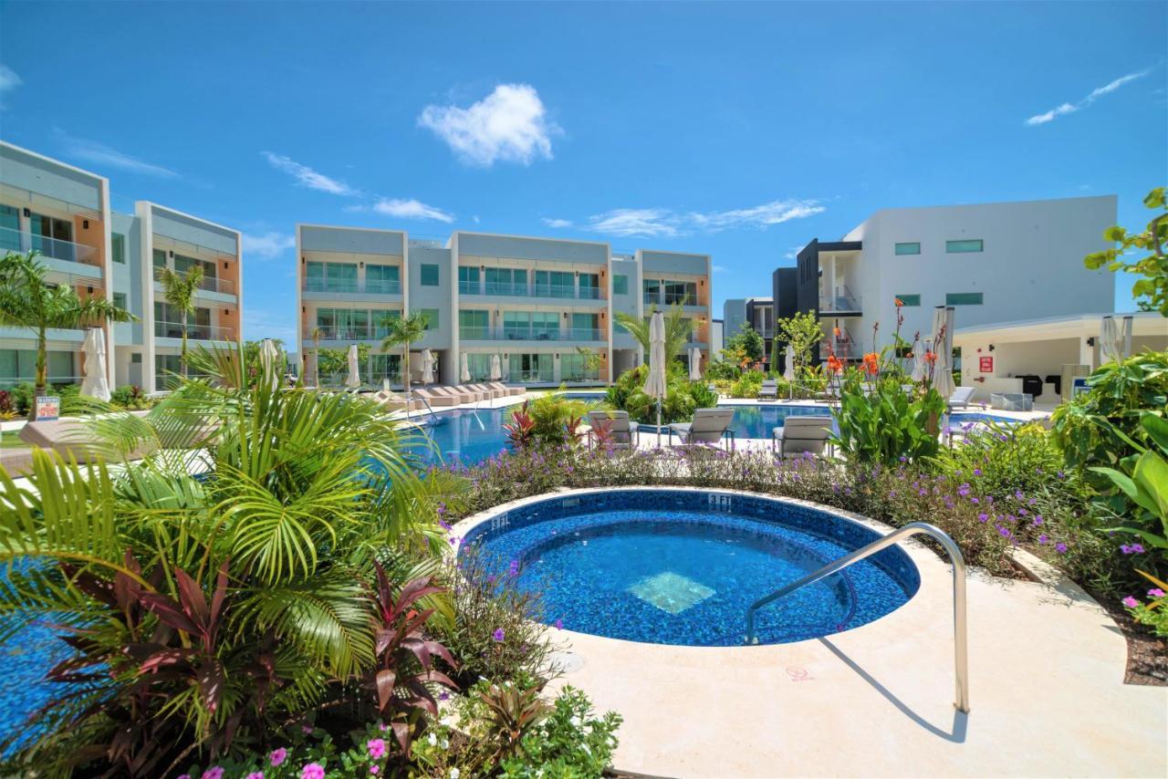 Cayman Luxury Rentals At One Canal Point George Town Esterno foto