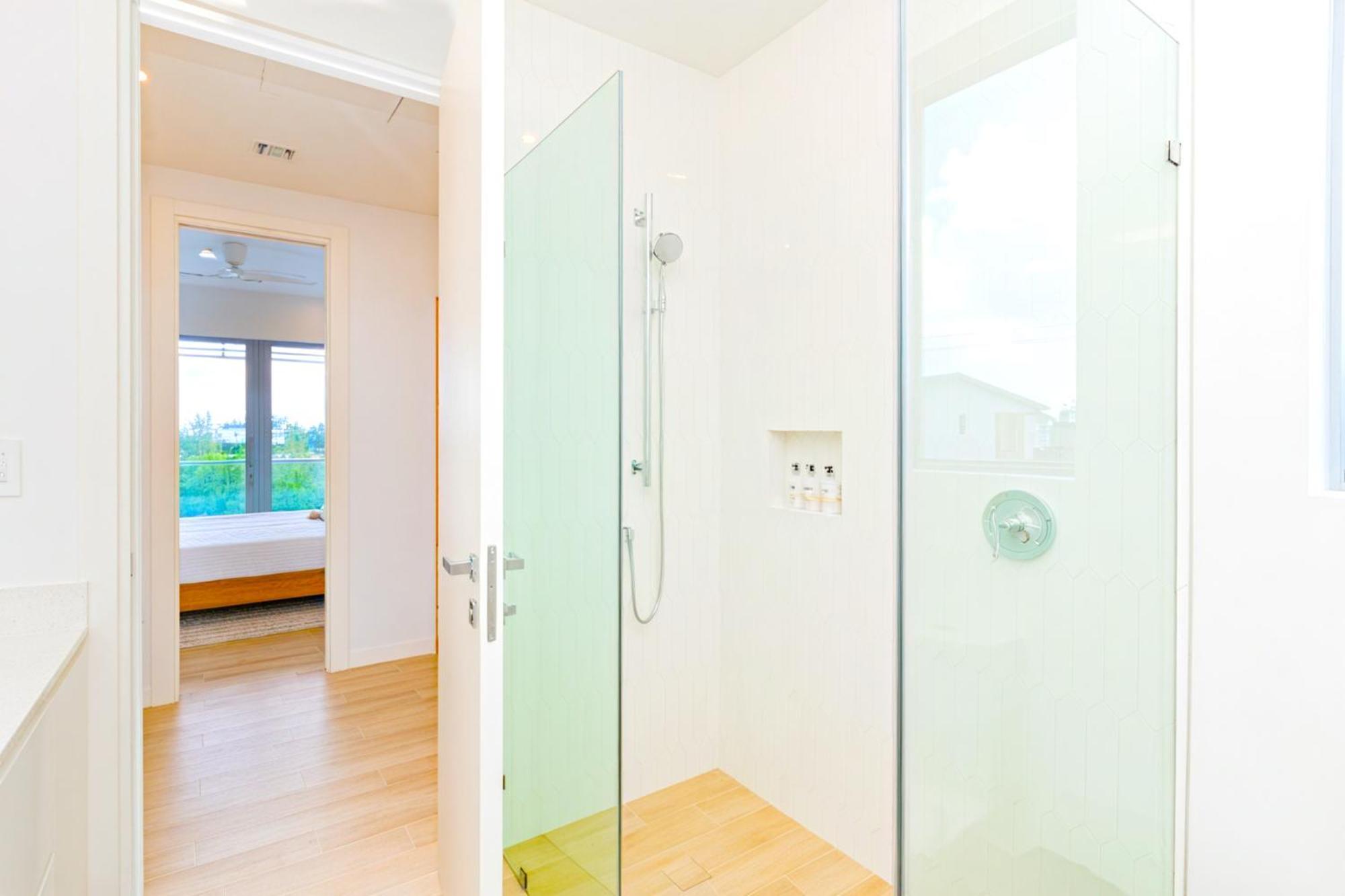 Cayman Luxury Rentals At One Canal Point George Town Esterno foto